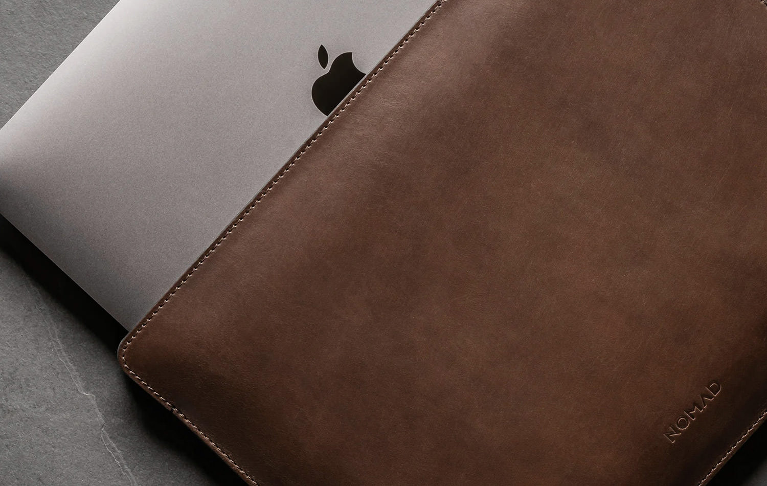 Nomadgoods Leather Sleeve